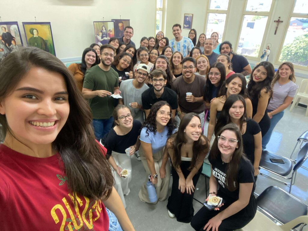 Encontro de Espiritualidade Juvenil na Faculdade Santa Marcelina: desenvolvendo mente e coração